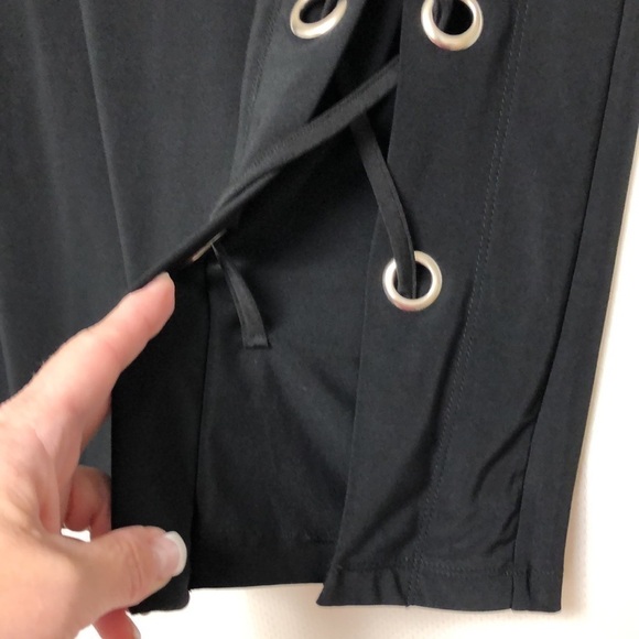 Tribal Skirt With Grommet Details - Picture 3 of 5